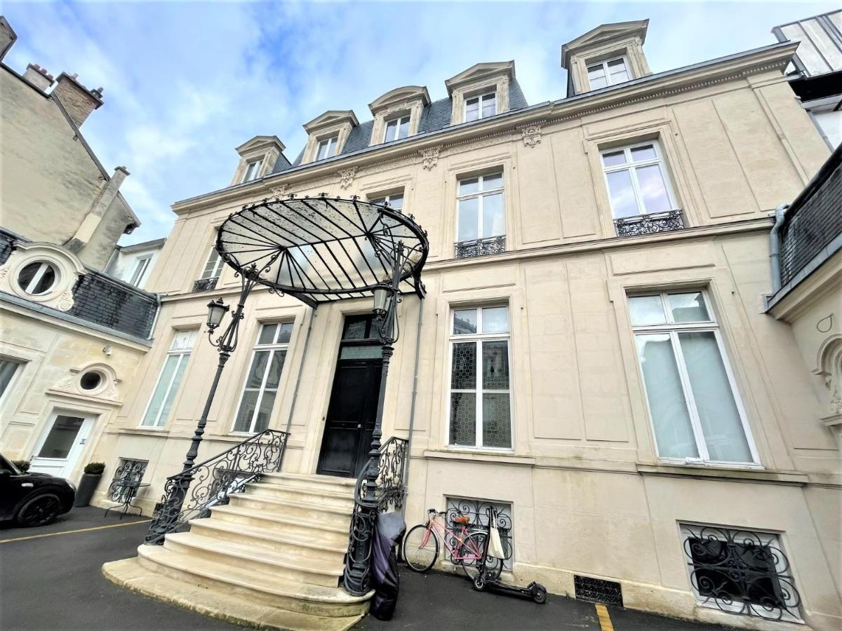 Aux Clefs Des Sacres - Dans Un Hotel Particulier Situe Rue Du Marc - Reims - Hyper Centre Forum Mairie Boulingrin Zewnętrze zdjęcie