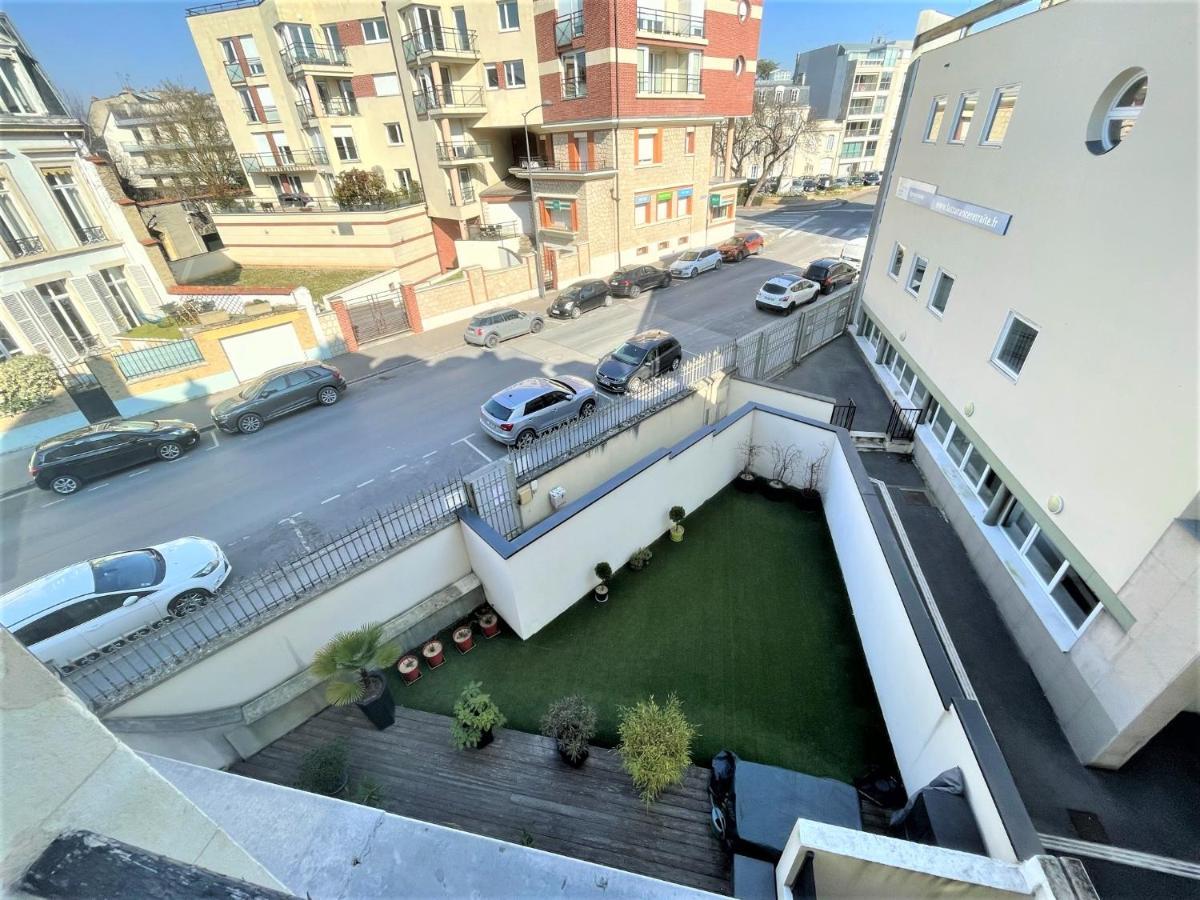 Aux Clefs Des Sacres - Dans Un Hotel Particulier Situe Rue Du Marc - Reims - Hyper Centre Forum Mairie Boulingrin Zewnętrze zdjęcie