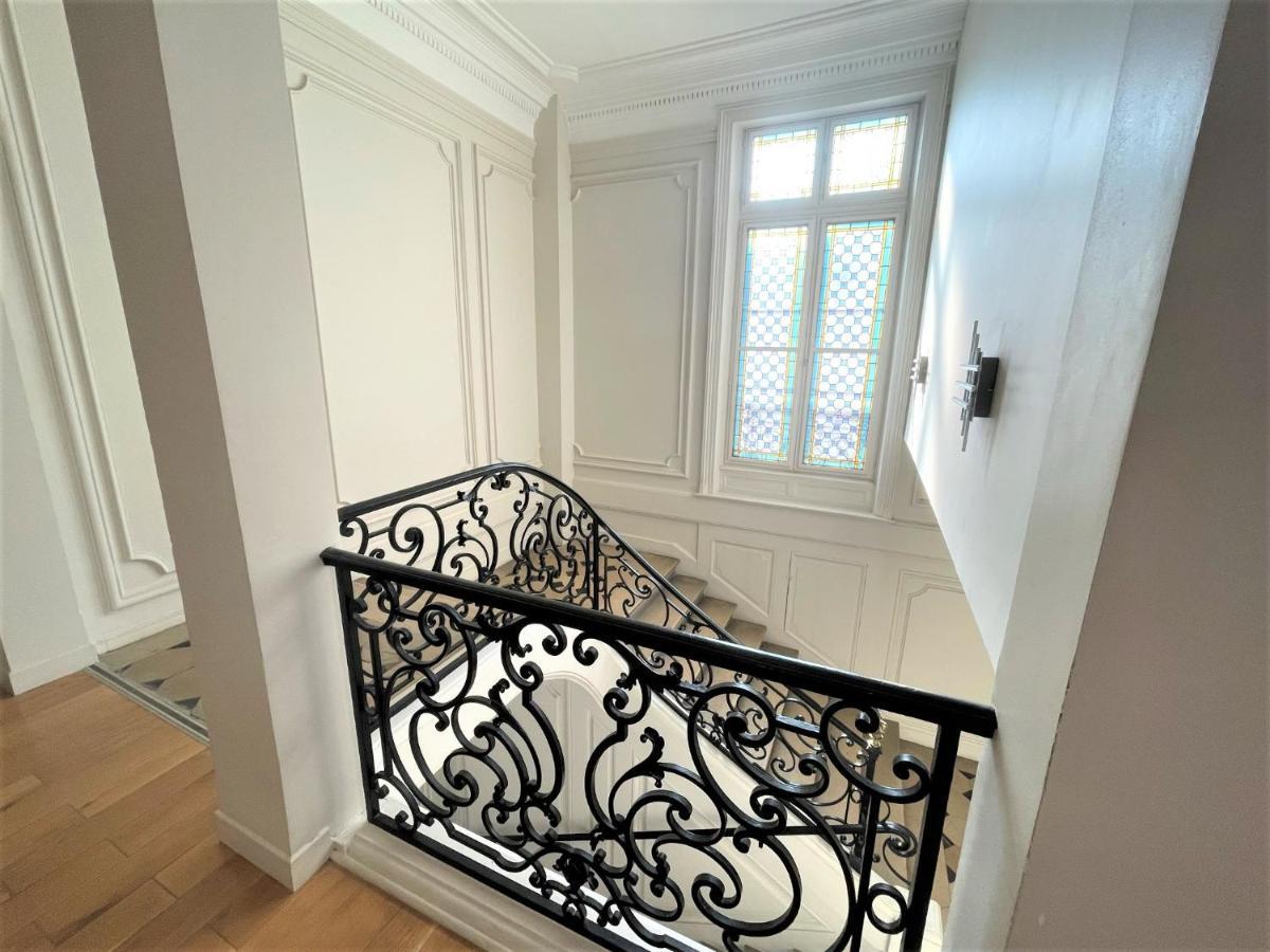 Aux Clefs Des Sacres - Dans Un Hotel Particulier Situe Rue Du Marc - Reims - Hyper Centre Forum Mairie Boulingrin Zewnętrze zdjęcie