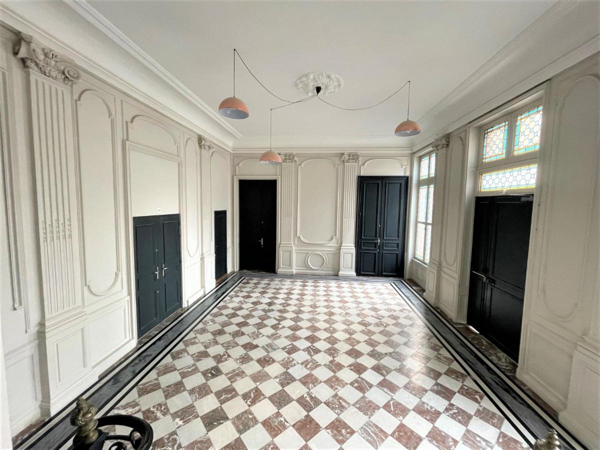Aux Clefs Des Sacres - Dans Un Hotel Particulier Situe Rue Du Marc - Reims - Hyper Centre Forum Mairie Boulingrin Zewnętrze zdjęcie