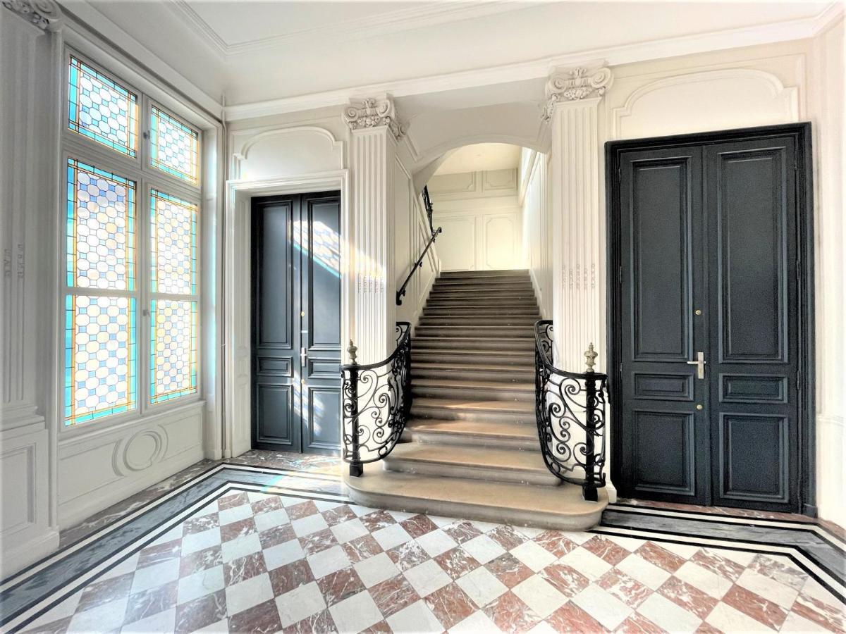 Aux Clefs Des Sacres - Dans Un Hotel Particulier Situe Rue Du Marc - Reims - Hyper Centre Forum Mairie Boulingrin Zewnętrze zdjęcie