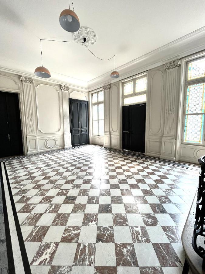Aux Clefs Des Sacres - Dans Un Hotel Particulier Situe Rue Du Marc - Reims - Hyper Centre Forum Mairie Boulingrin Zewnętrze zdjęcie