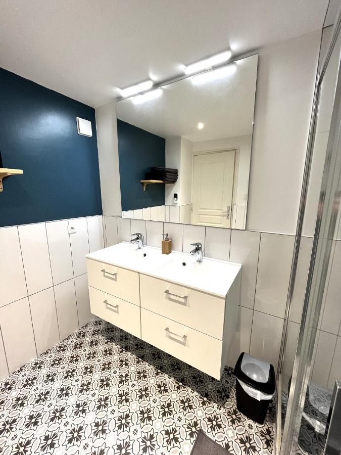 Aux Clefs Des Sacres - Dans Un Hotel Particulier Situe Rue Du Marc - Reims - Hyper Centre Forum Mairie Boulingrin Zewnętrze zdjęcie